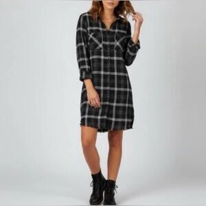 Merona Women's Black & White Cotton Flannel Shirt Dress Size XXL